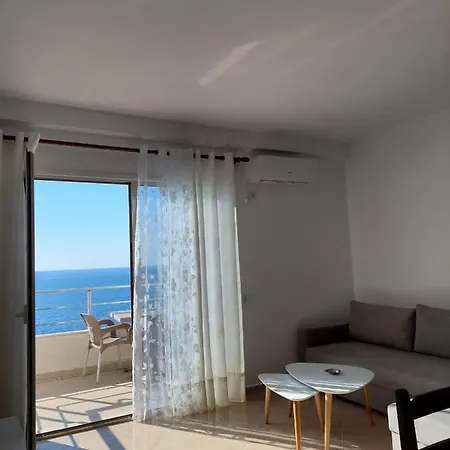 Seaside * Vlorë