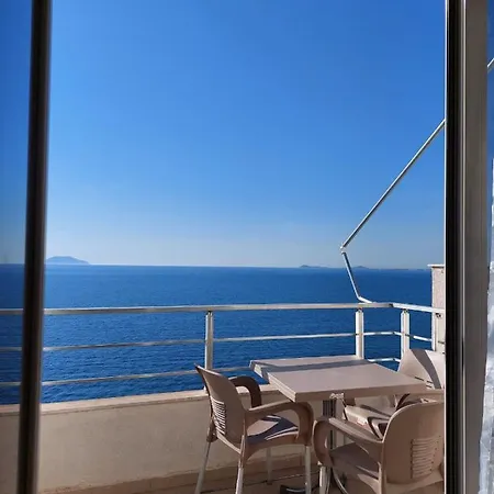 Seaside Villa Vlorë